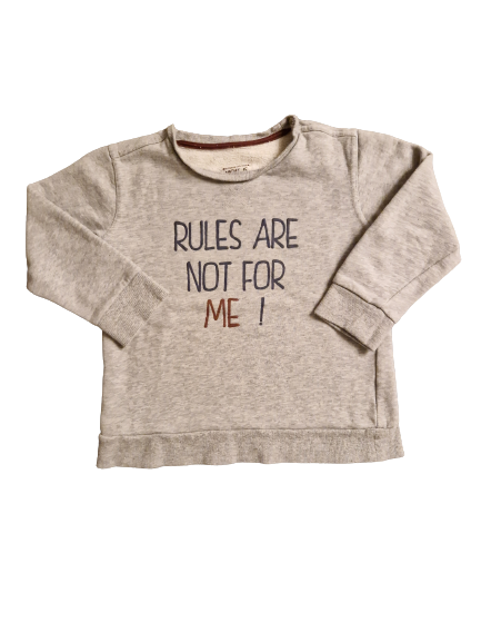 Sweat gris inscription 6 ans