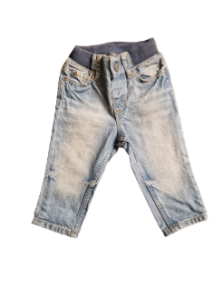 Jean bleu clair 6 mois